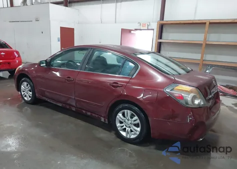 2010 Nissan Altima 2.5 S z USA, uszkodzony, nr VIN 1N4AL2AP6AN459384